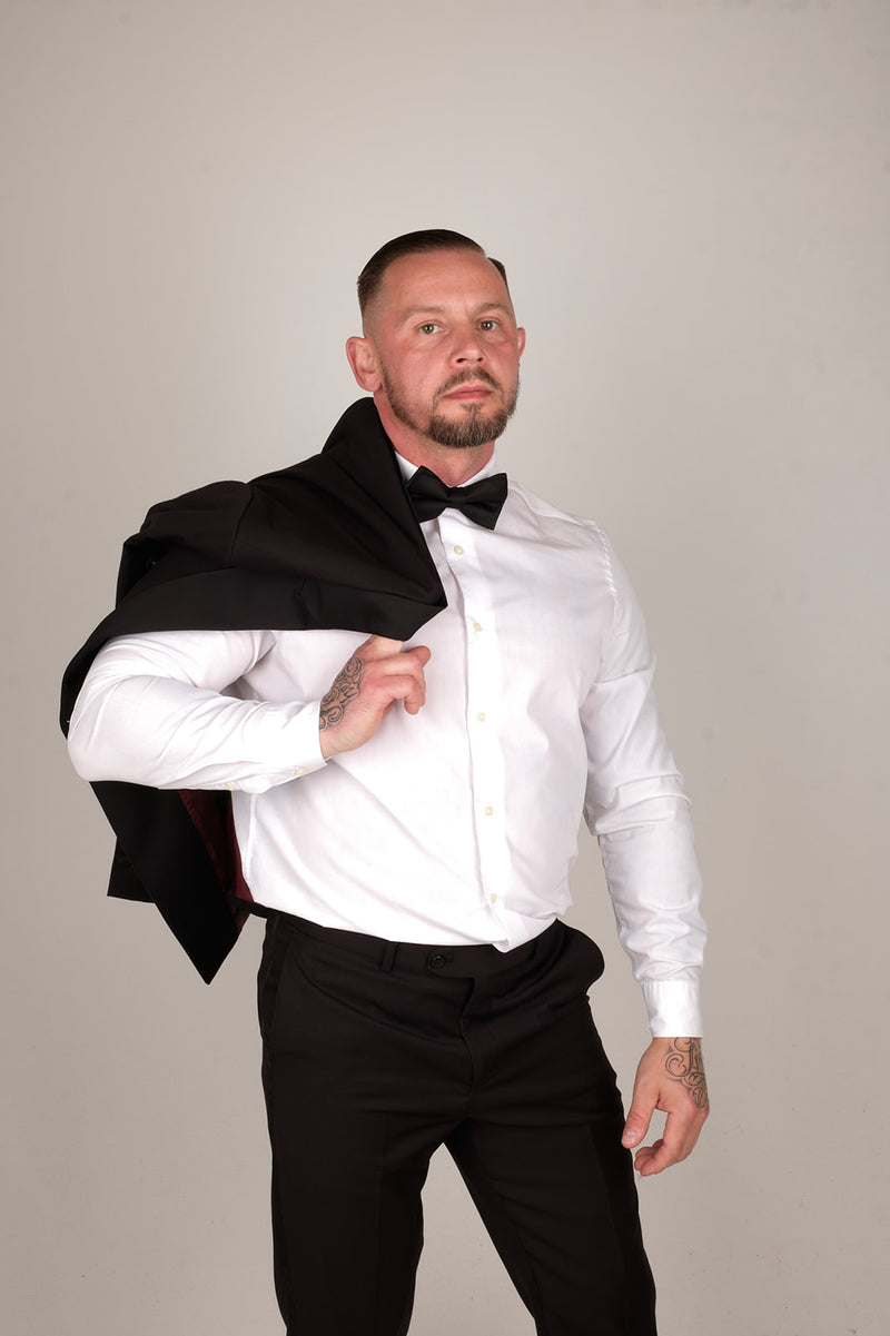 * Mens Complete 3 Piece Tuxedo Dinner Suit  * Complete With Blazer Jacket, Waistcoat & Suit Carrier  * Perfect For Any Formal or Smart Occasion Such As Parties, Weddings or Proms  * Amazing Black Fabric With Contrasting Satin Lapels & Trim, Tailored Fit (in between slim & regular fit) - Party Wear | Office Wear
