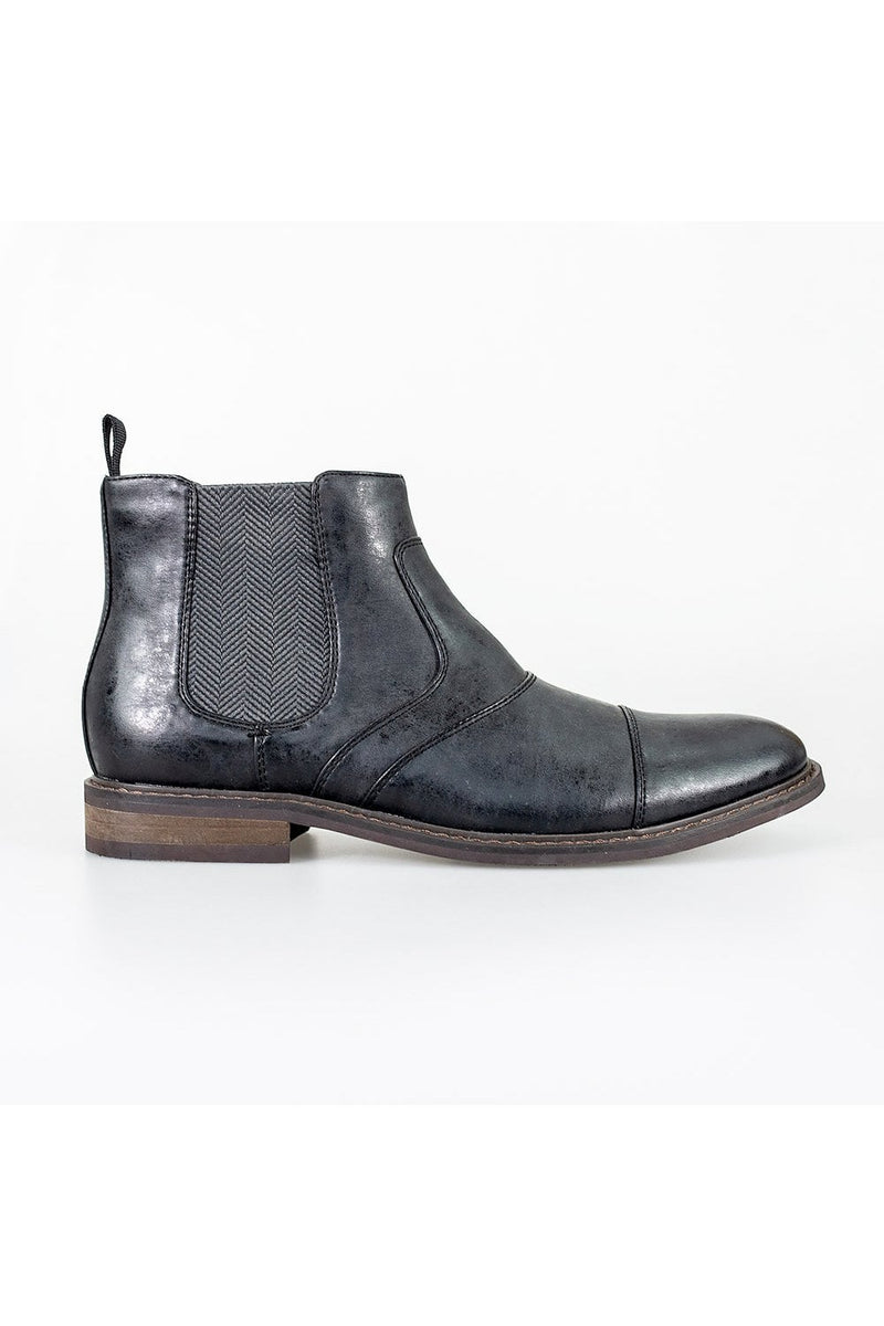 A sophisticated take on a classic style, our Bristol black Chelsea boots will work perfectly with both formal and off-duty attire as a year-round wardrobe essential.