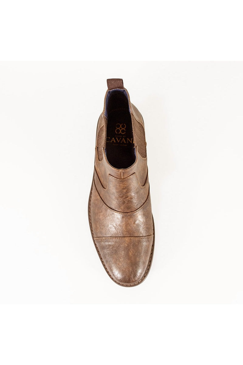 A sophisticated take on a classic style, our Bristol black Chelsea boots will work perfectly with both formal and off-duty attire as a year-round wardrobe essential.