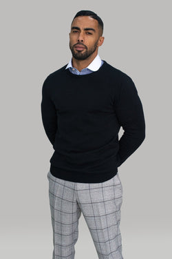 Sharpen up your look with our new Cavani crewneck knit. RRP £69.99 Style Cavani Material 100% Cotton Colour Sky Fitting Slim Fit Cufflink No - Party Wear :- Office Wear :- Jumper