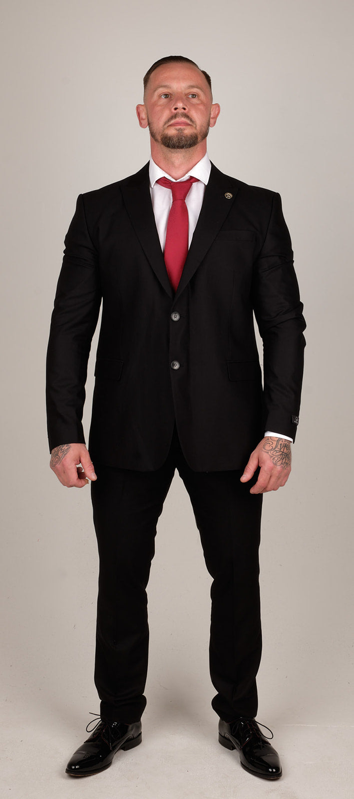 • Mens 3 Piece Smart Formal Occasional Suit Finished in Classic Black • This Suit Comes Complete With Waistcoat, Trousers & Blazer Jacket! • Perfect Suit To Be Worn For Any Smart Formal Occasion Such As Weddings, Proms, Parties, Work or Even Funerals • Tailored Fit (in between slim & regular fit), True To Size - Party Wear | Office Wear