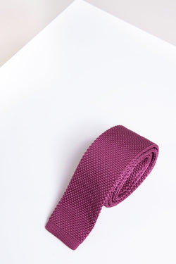 Dark Pink Knitted Tie | Wedding Ties & Accessories | Mens Tweed Suits