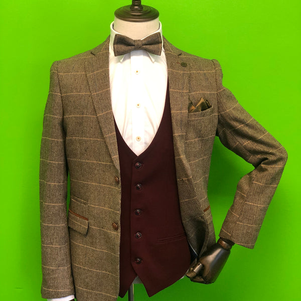 Tweed suit online bow tie