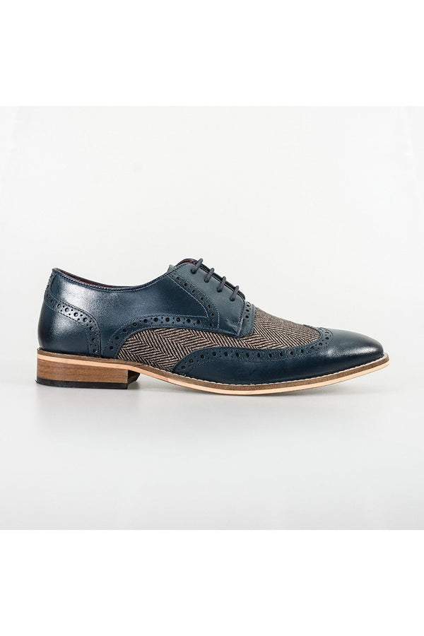 We are proud to introduce our new premium quality signature range!  Looking for style as well as comfort, add the finishing touch to your formal style with a twist of leather tan and tweed. Our stunning new William navy signature shoes are perfect for that bit of extra detail. 